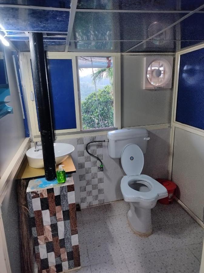 Rajeswari Ac Dormitory For Indian Males Only Port Blair Esterno foto