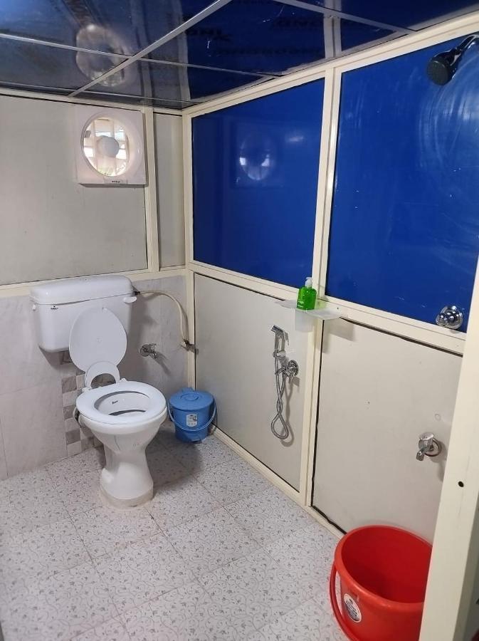 Rajeswari Ac Dormitory For Indian Males Only Port Blair Esterno foto